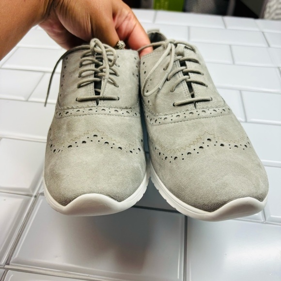 Women's ZERØGRAND Wingtip Oxfords IRONSTONE SUEDE-OPTIC WHITE size 11B - Picture 7 of 12